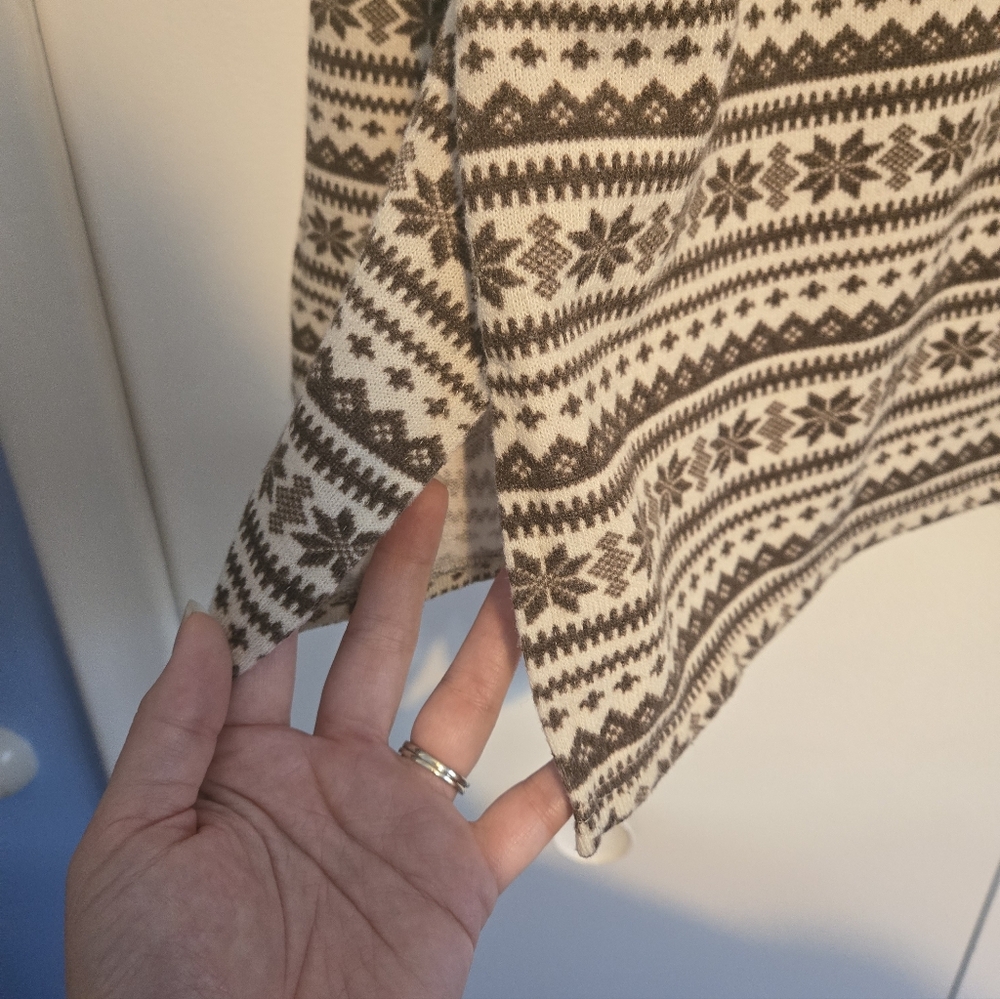 Hopely Patterned Knit Sweater - Picture 4 of 5